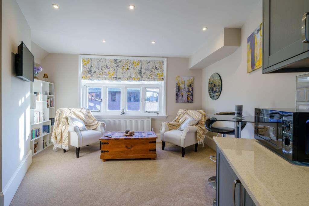 Upper Thames & Lower Thames - Stunning Apartments 亨利昂泰晤士 外观 照片