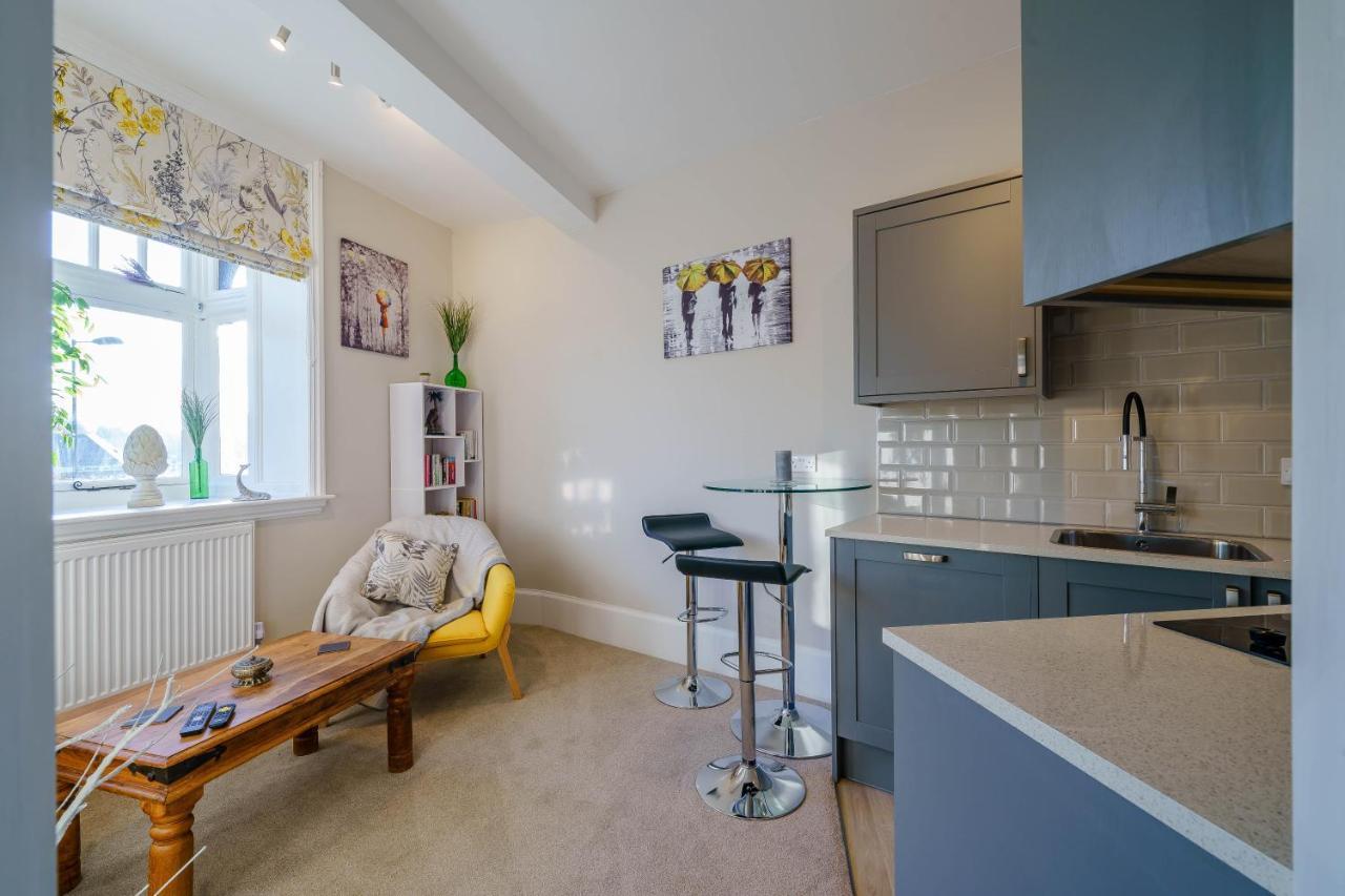 Upper Thames & Lower Thames - Stunning Apartments 亨利昂泰晤士 外观 照片