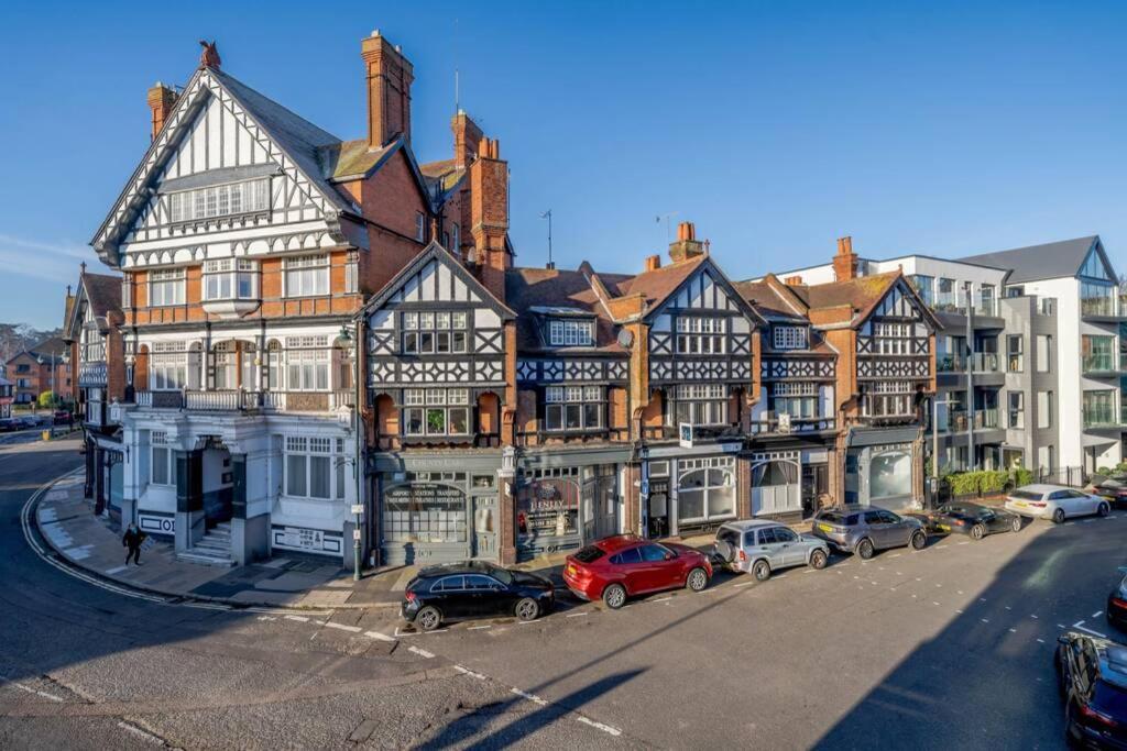 Upper Thames & Lower Thames - Stunning Apartments 亨利昂泰晤士 外观 照片